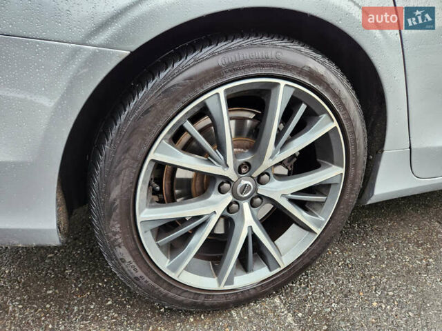 Серый Вольво С90, объемом двигателя 1.97 л и пробегом 196 тыс. км за 24500 $, фото 9 на Automoto.ua