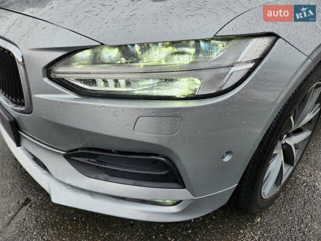 Серый Вольво С90, объемом двигателя 1.97 л и пробегом 196 тыс. км за 24500 $, фото 4 на Automoto.ua