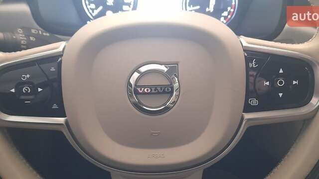 Сірий Вольво S90, об'ємом двигуна 2 л та пробігом 36 тис. км за 28000 $, фото 20 на Automoto.ua