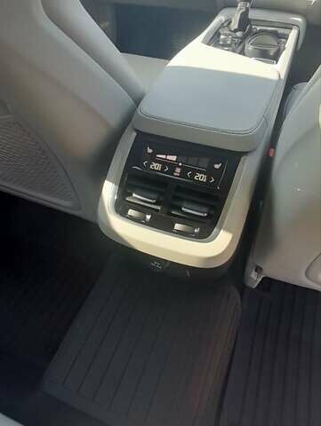 Сірий Вольво S90, об'ємом двигуна 2 л та пробігом 36 тис. км за 28000 $, фото 10 на Automoto.ua