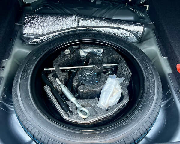 Сірий Вольво S90, об'ємом двигуна 1.97 л та пробігом 89 тис. км за 24999 $, фото 46 на Automoto.ua