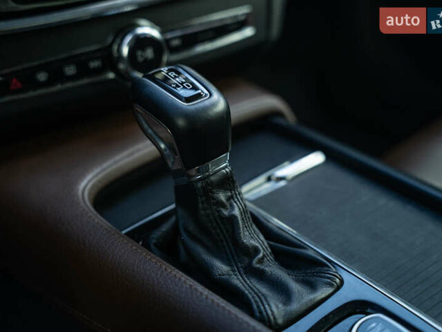 Вольво С90 2017 в Черновцах на Automoto.ua Серый Вольво С90, объемом двигателя 1.97 л и пробегом 189 тыс. км за 26900 $, фото 35 на Automoto.ua