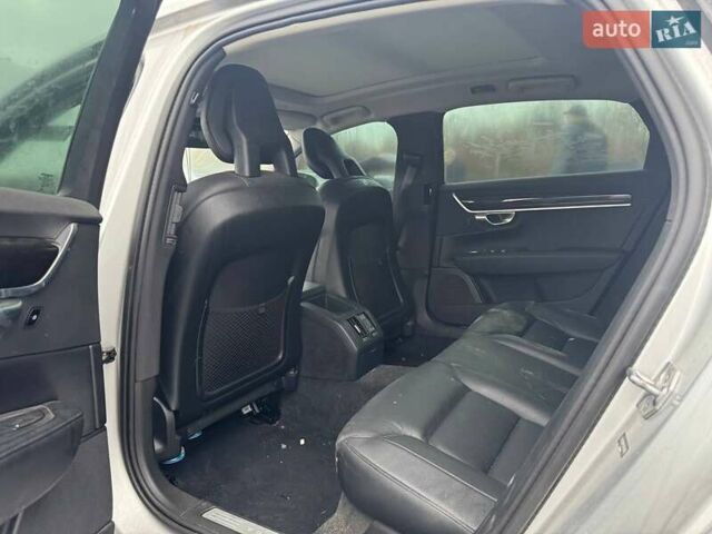 Серый Вольво С90, объемом двигателя 2 л и пробегом 159 тыс. км за 15500 $, фото 15 на Automoto.ua