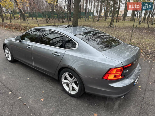 Сірий Вольво S90, об'ємом двигуна 2 л та пробігом 100 тис. км за 25000 $, фото 26 на Automoto.ua