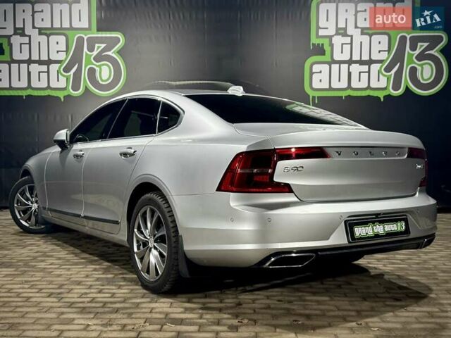 Серый Вольво С90, объемом двигателя 1.97 л и пробегом 144 тыс. км за 21300 $, фото 7 на Automoto.ua