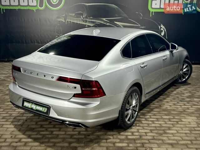 Серый Вольво С90, объемом двигателя 1.97 л и пробегом 144 тыс. км за 21300 $, фото 8 на Automoto.ua