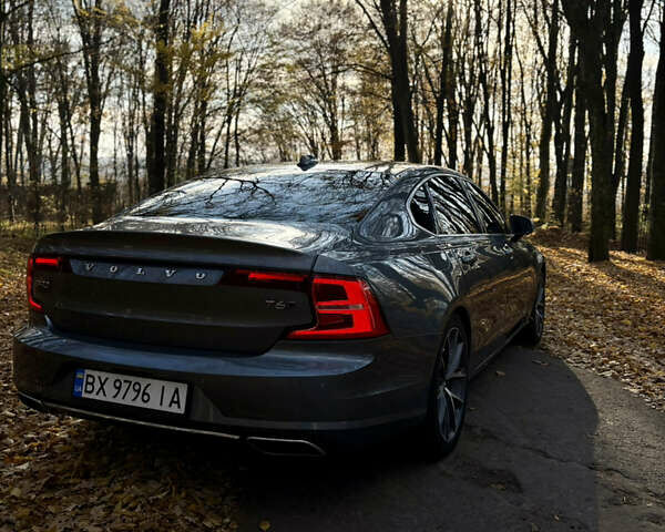 Сірий Вольво S90, об'ємом двигуна 1.97 л та пробігом 197 тис. км за 24200 $, фото 6 на Automoto.ua