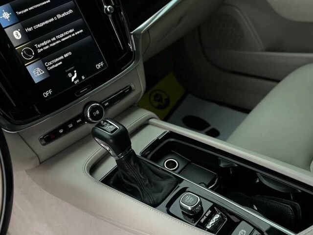 Серый Вольво С90, объемом двигателя 2 л и пробегом 171 тыс. км за 27200 $, фото 14 на Automoto.ua