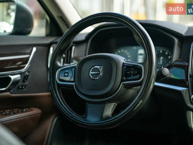 Вольво С90 2017 в Черновцах на Automoto.ua Серый Вольво С90, объемом двигателя 1.97 л и пробегом 189 тыс. км за 26900 $, фото 25 на Automoto.ua