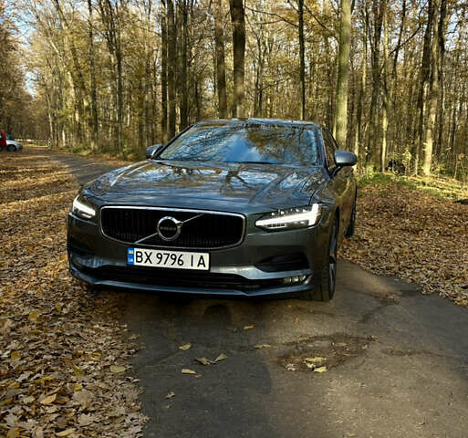 Сірий Вольво S90, об'ємом двигуна 1.97 л та пробігом 197 тис. км за 24200 $, фото 1 на Automoto.ua