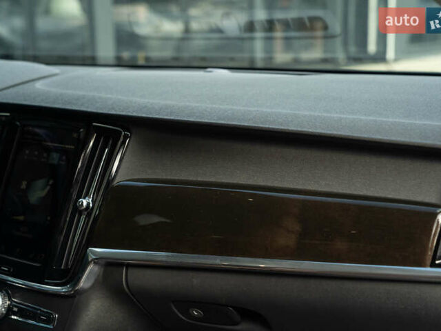 Вольво С90 2017 в Черновцах на Automoto.ua Серый Вольво С90, объемом двигателя 1.97 л и пробегом 189 тыс. км за 26900 $, фото 37 на Automoto.ua