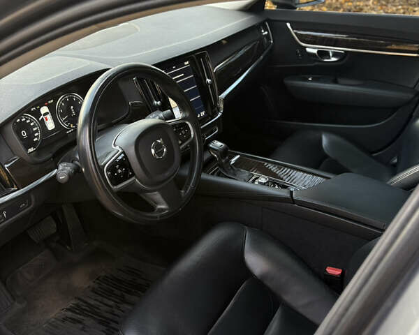 Сірий Вольво S90, об'ємом двигуна 1.97 л та пробігом 197 тис. км за 24200 $, фото 8 на Automoto.ua