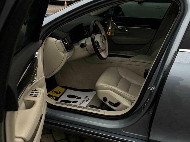 Серый Вольво С90, объемом двигателя 2 л и пробегом 171 тыс. км за 27200 $, фото 8 на Automoto.ua