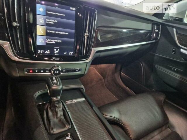 Серый Вольво С90, объемом двигателя 2 л и пробегом 109 тыс. км за 25900 $, фото 9 на Automoto.ua