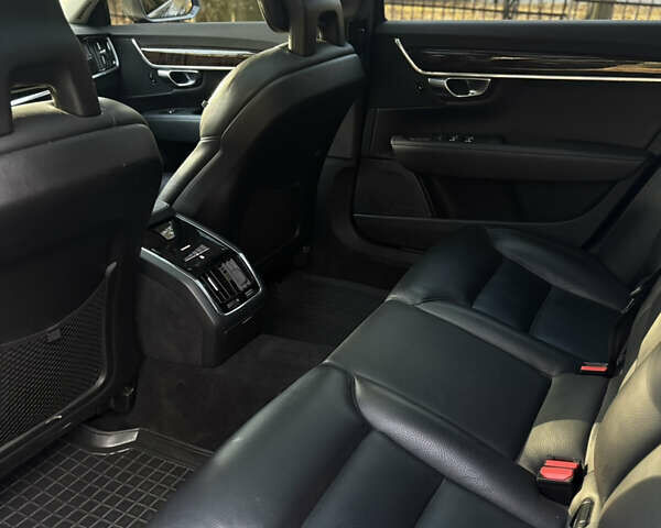 Сірий Вольво S90, об'ємом двигуна 1.97 л та пробігом 197 тис. км за 24200 $, фото 9 на Automoto.ua