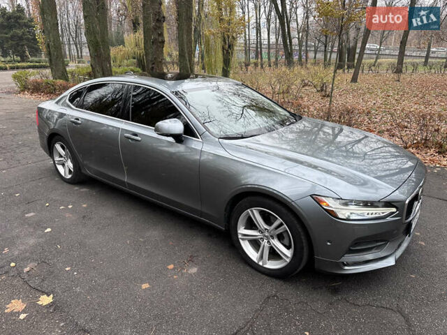 Сірий Вольво S90, об'ємом двигуна 2 л та пробігом 100 тис. км за 25000 $, фото 13 на Automoto.ua