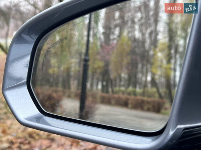 Сірий Вольво S90, об'ємом двигуна 2 л та пробігом 100 тис. км за 25000 $, фото 30 на Automoto.ua