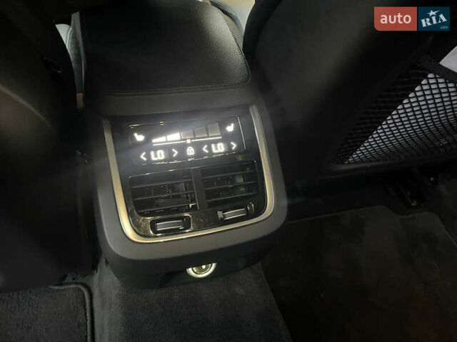 Серый Вольво С90, объемом двигателя 1.97 л и пробегом 398 тыс. км за 16800 $, фото 35 на Automoto.ua