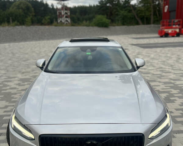 Сірий Вольво S90, об'ємом двигуна 2 л та пробігом 148 тис. км за 18999 $, фото 8 на Automoto.ua