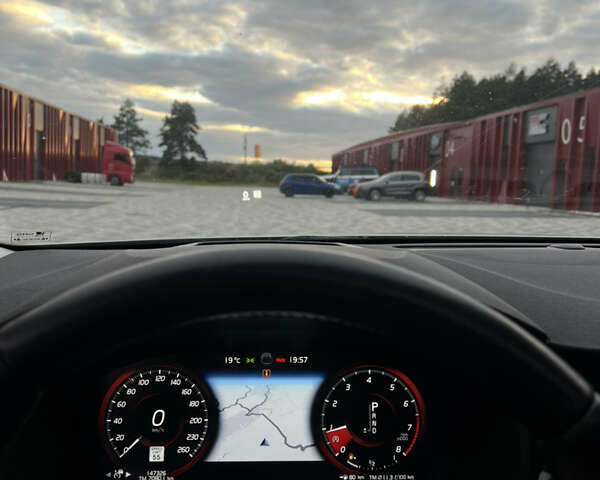 Серый Вольво С90, объемом двигателя 2 л и пробегом 148 тыс. км за 19600 $, фото 42 на Automoto.ua