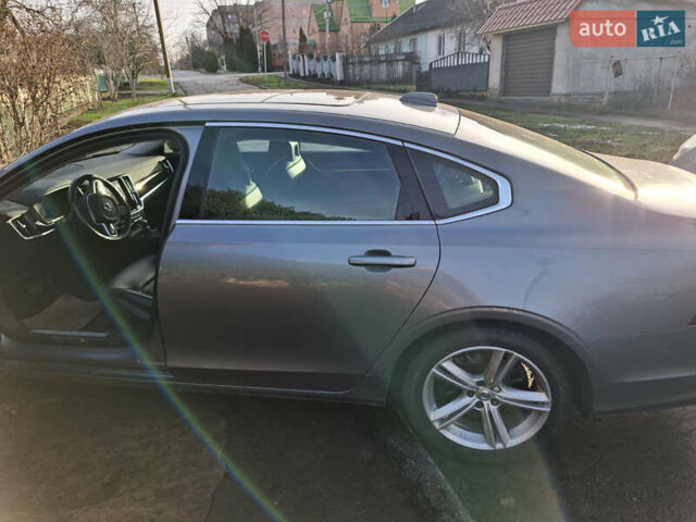 Сірий Вольво S90, об'ємом двигуна 1.97 л та пробігом 72 тис. км за 29000 $, фото 4 на Automoto.ua