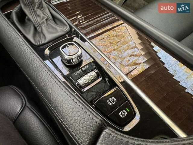 Серый Вольво С90, объемом двигателя 2 л и пробегом 269 тыс. км за 16900 $, фото 25 на Automoto.ua