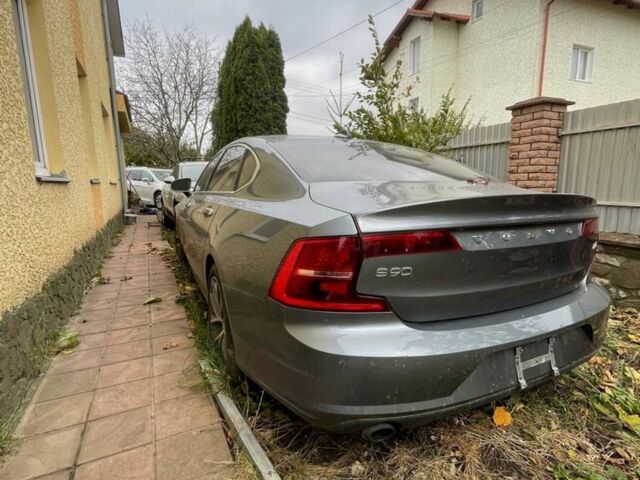 Серый Вольво С90, объемом двигателя 2 л и пробегом 104 тыс. км за 14000 $, фото 7 на Automoto.ua