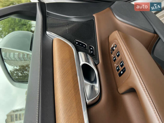 Серый Вольво С90, объемом двигателя 1.97 л и пробегом 48 тыс. км за 40000 $, фото 15 на Automoto.ua