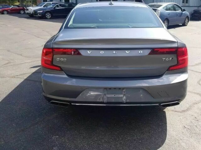 Сірий Вольво S90, об'ємом двигуна 2 л та пробігом 35 тис. км за 16800 $, фото 4 на Automoto.ua