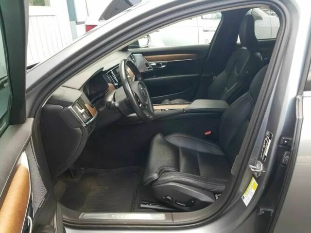 Сірий Вольво S90, об'ємом двигуна 2 л та пробігом 35 тис. км за 16800 $, фото 6 на Automoto.ua