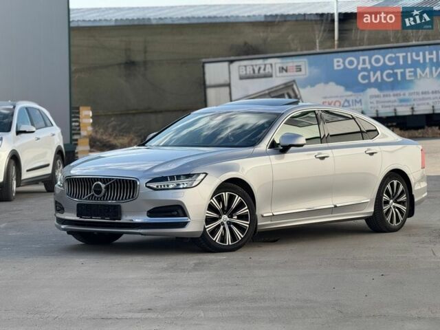 Серый Вольво С90, объемом двигателя 1.97 л и пробегом 170 тыс. км за 38999 $, фото 7 на Automoto.ua