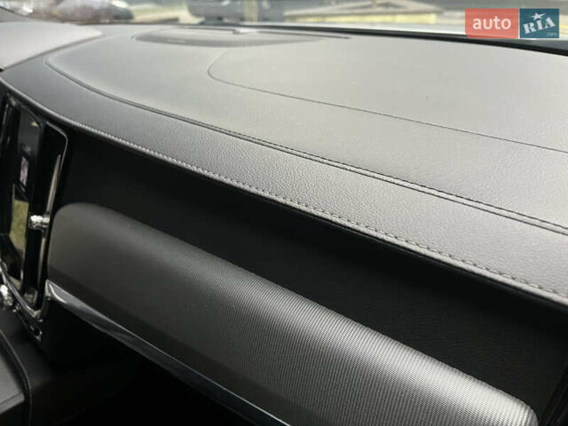 Серый Вольво С90, объемом двигателя 1.97 л и пробегом 114 тыс. км за 28500 $, фото 30 на Automoto.ua