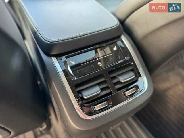 Серый Вольво С90, объемом двигателя 1.97 л и пробегом 170 тыс. км за 38999 $, фото 43 на Automoto.ua