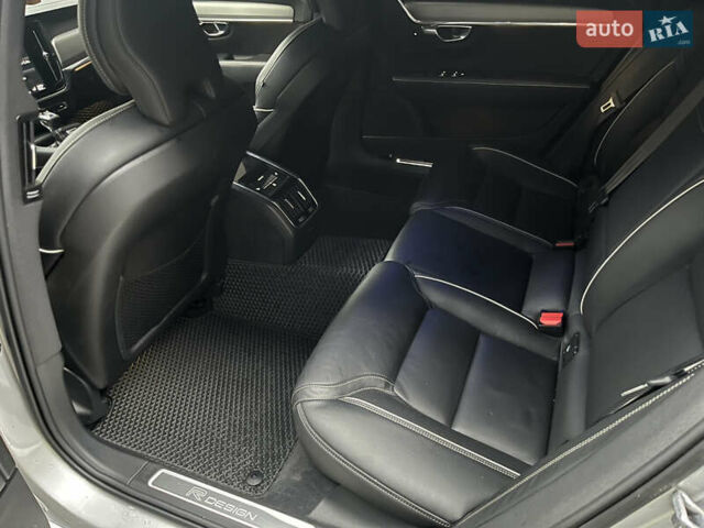 Серый Вольво С90, объемом двигателя 1.97 л и пробегом 114 тыс. км за 28500 $, фото 42 на Automoto.ua