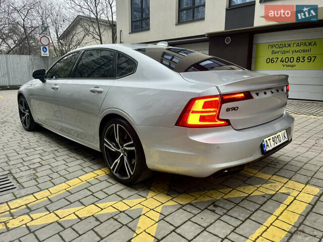 Серый Вольво С90, объемом двигателя 1.97 л и пробегом 114 тыс. км за 28500 $, фото 6 на Automoto.ua