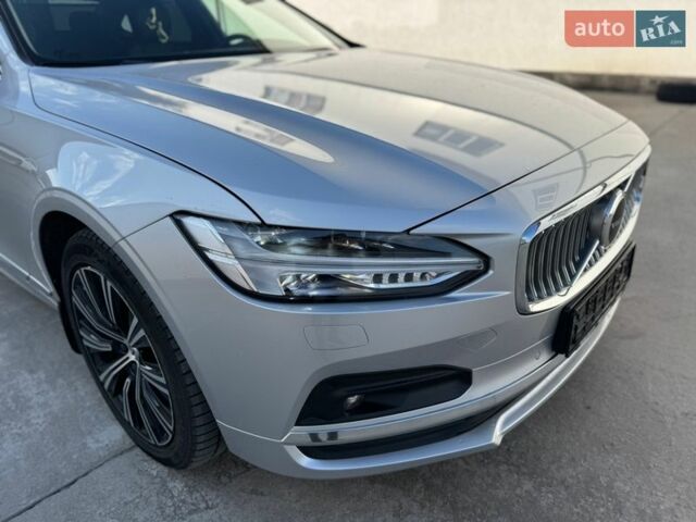 Серый Вольво С90, объемом двигателя 1.97 л и пробегом 170 тыс. км за 38999 $, фото 27 на Automoto.ua