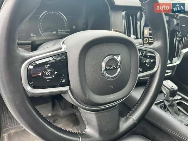 Синий Вольво С90, объемом двигателя 1.97 л и пробегом 116 тыс. км за 22948 $, фото 7 на Automoto.ua