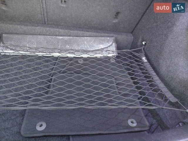 Белый Вольво В40, объемом двигателя 1.56 л и пробегом 118 тыс. км за 11600 $, фото 28 на Automoto.ua