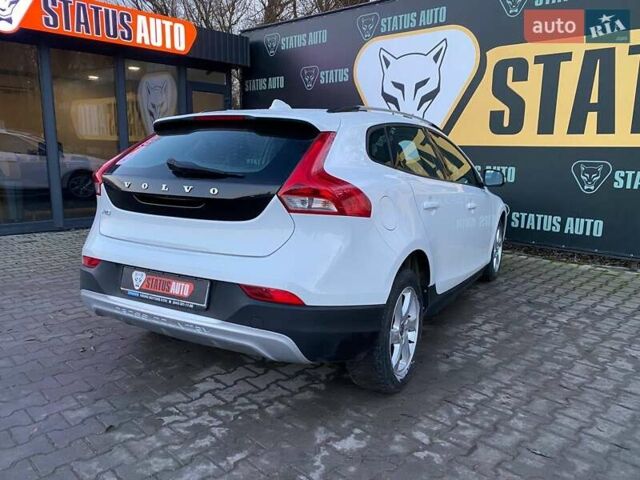 Белый Вольво В40, объемом двигателя 1.6 л и пробегом 139 тыс. км за 12700 $, фото 7 на Automoto.ua
