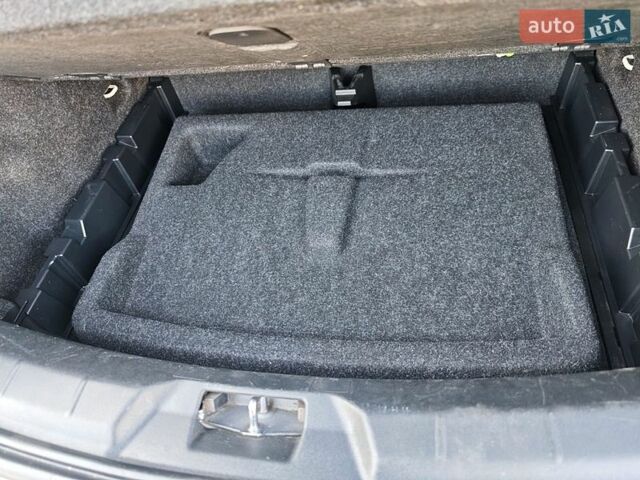 Белый Вольво В40, объемом двигателя 2 л и пробегом 175 тыс. км за 16500 $, фото 15 на Automoto.ua