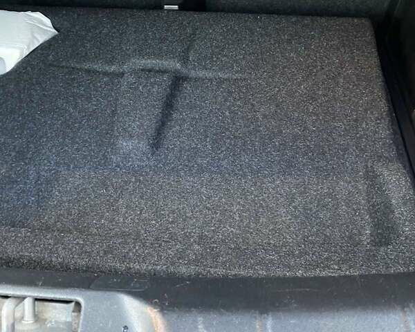 Вольво В40 2019 в Киеве на Automoto.ua Белый Вольво В40, объемом двигателя 1.5 л и пробегом 135 тыс. км за 18700 $, фото 19 на Automoto.ua