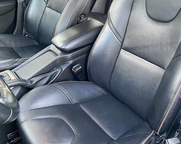 Вольво В40 2019 в Киеве на Automoto.ua Белый Вольво В40, объемом двигателя 1.5 л и пробегом 135 тыс. км за 18700 $, фото 8 на Automoto.ua