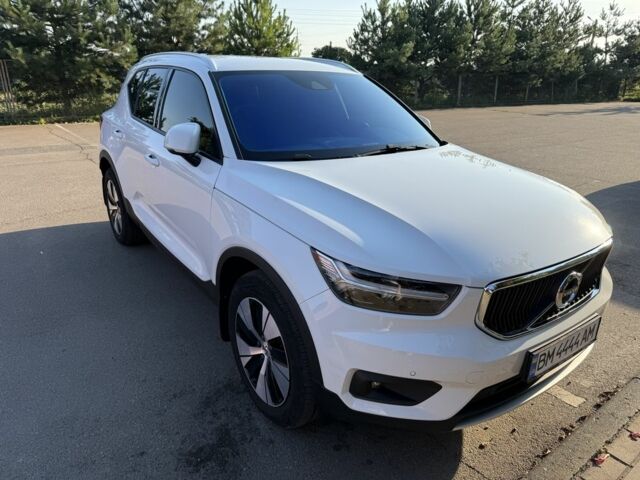 Белый Вольво В40, объемом двигателя 2 л и пробегом 109 тыс. км за 33900 $, фото 2 на Automoto.ua