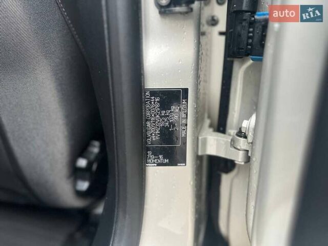 Бежевый Вольво В40, объемом двигателя 1.97 л и пробегом 87 тыс. км за 16500 $, фото 44 на Automoto.ua