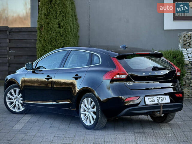 Чорний Вольво V40, об'ємом двигуна 1.6 л та пробігом 212 тис. км за 10999 $, фото 18 на Automoto.ua