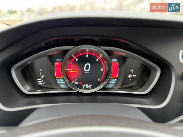 Чорний Вольво V40, об'ємом двигуна 1.56 л та пробігом 207 тис. км за 10599 $, фото 23 на Automoto.ua