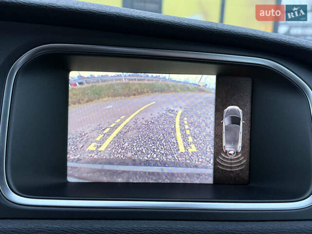 Черный Вольво В40, объемом двигателя 1.6 л и пробегом 212 тыс. км за 11600 $, фото 55 на Automoto.ua