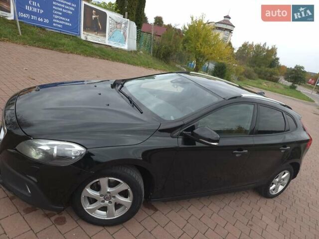 Черный Вольво В40, объемом двигателя 1.56 л и пробегом 148 тыс. км за 8600 $, фото 15 на Automoto.ua
