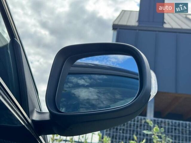 Чорний Вольво V40, об'ємом двигуна 1.6 л та пробігом 244 тис. км за 10700 $, фото 36 на Automoto.ua