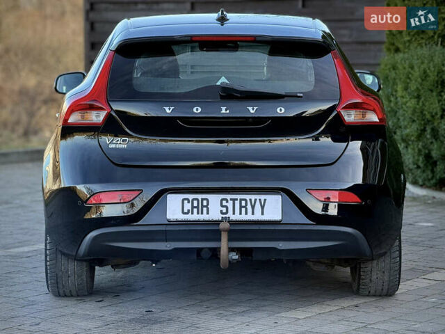 Чорний Вольво V40, об'ємом двигуна 1.6 л та пробігом 212 тис. км за 10999 $, фото 22 на Automoto.ua